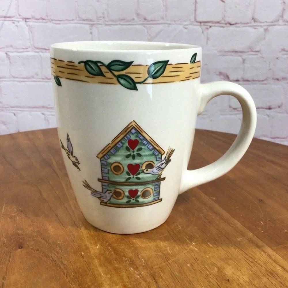 Thompson Pottery Birdhouse Mug